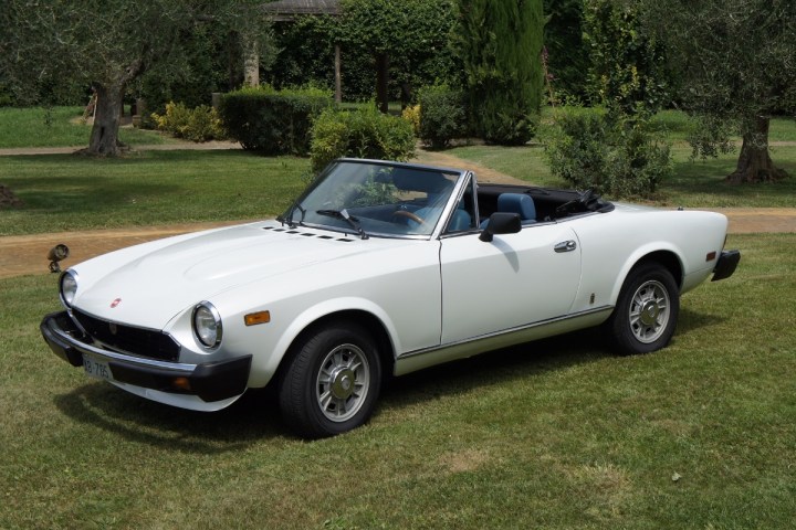 Fiat spider