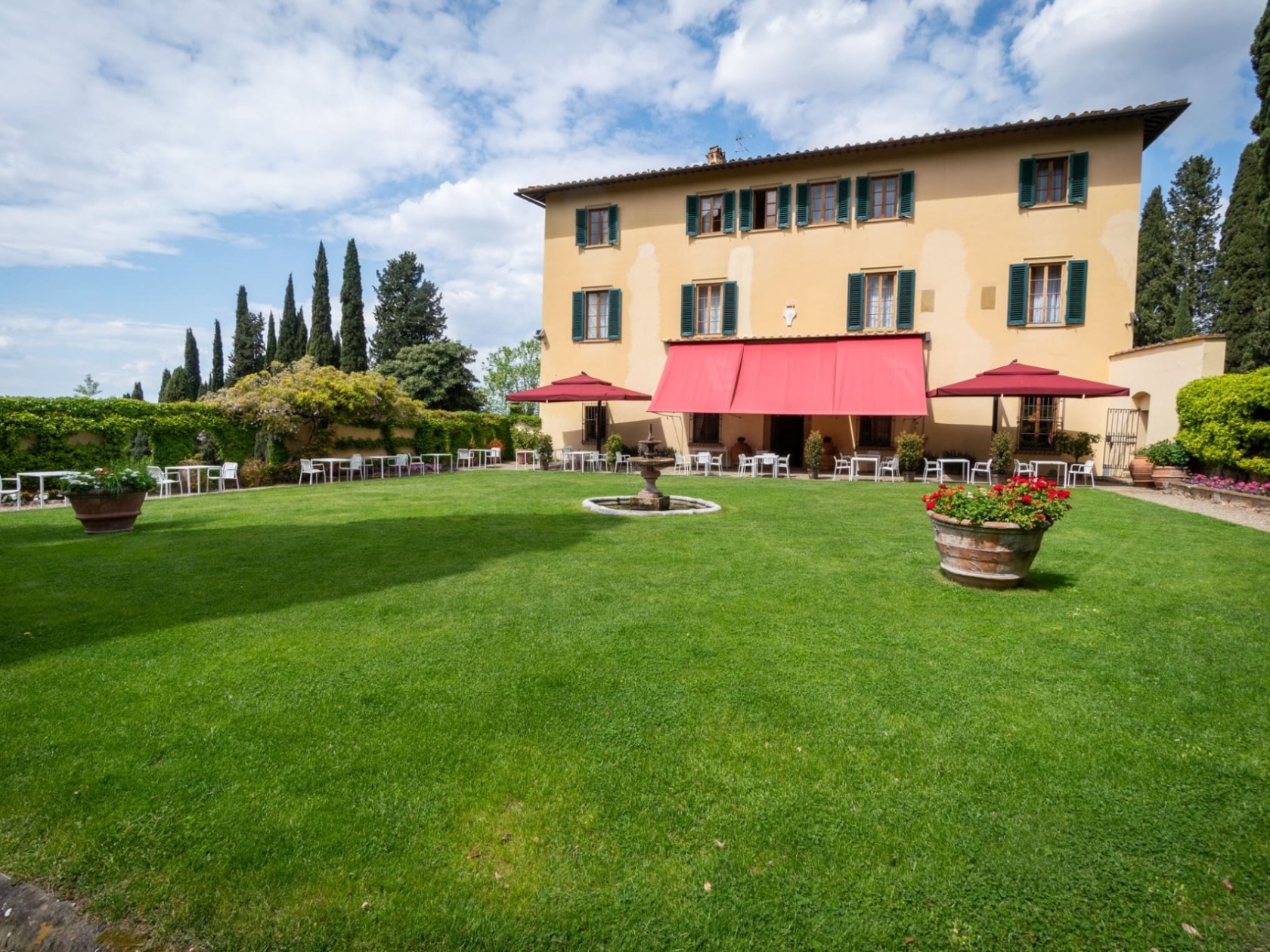 a large lawn in front of a house